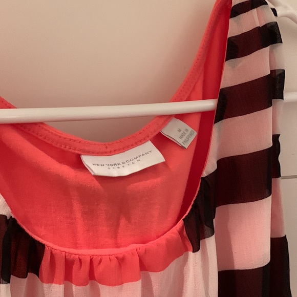 New York and Company Patterned Tank - Picture 5 of 5